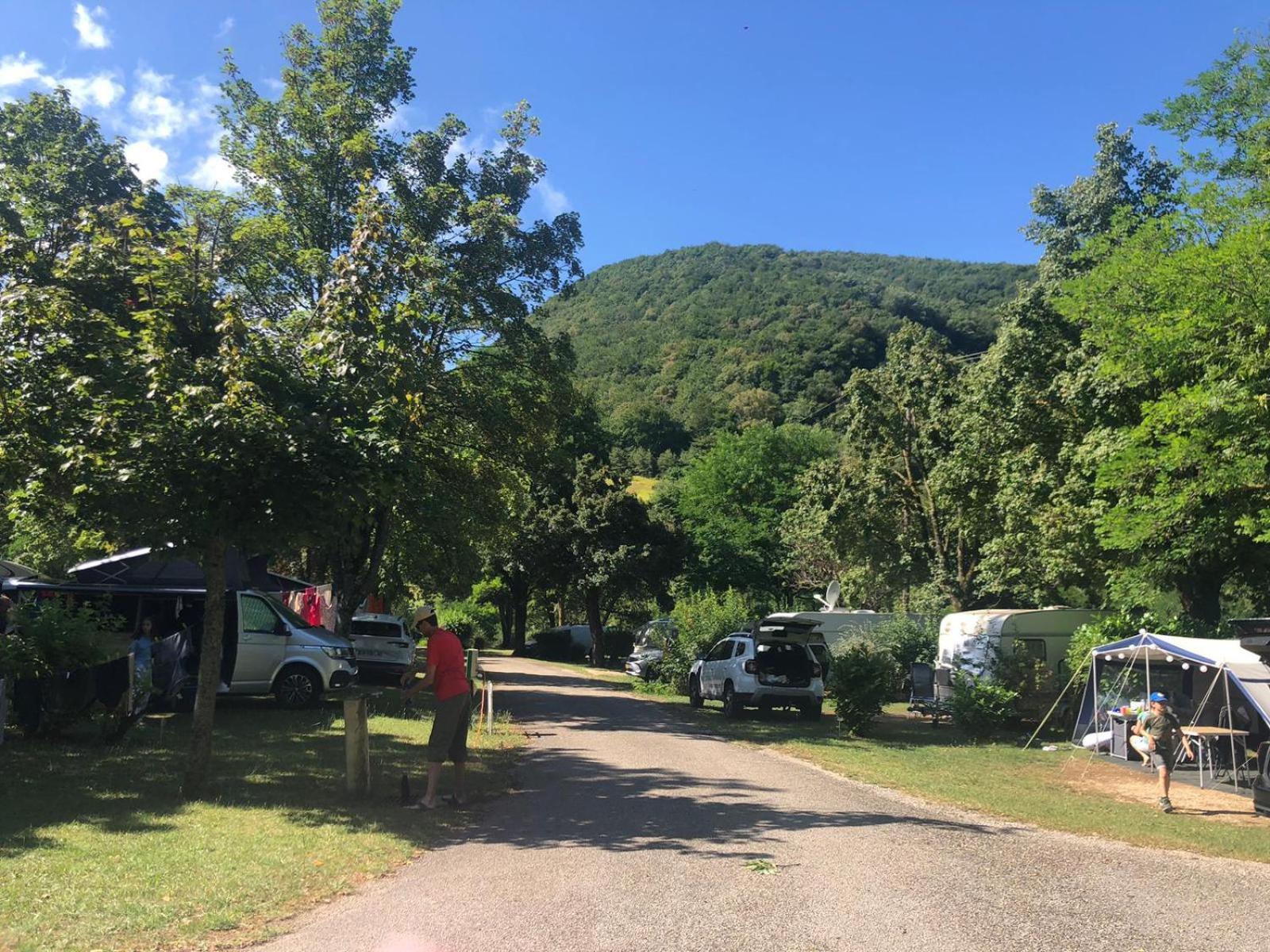 Camping Le Gallo Romain Barbieres ภายนอก รูปภาพ